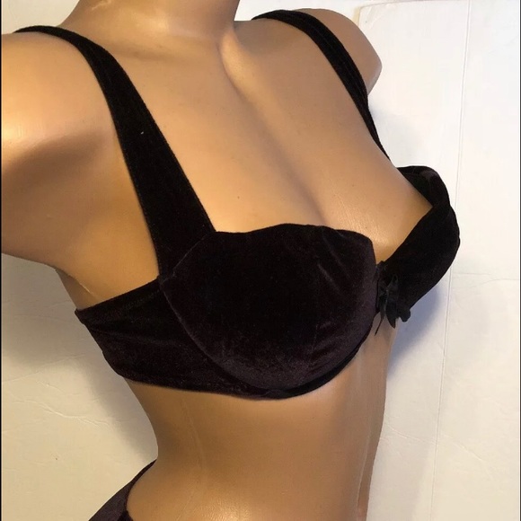 Vintage Victoria’s Secret bra & panty black velour - Picture 11 of 16